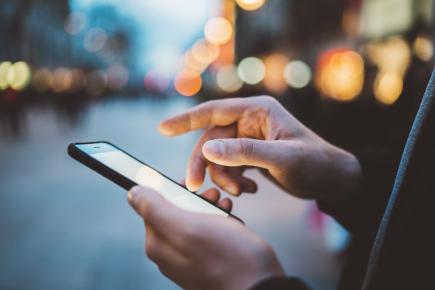 Smartphone jako v bavlnce? V DATARTu rozhodně ano! Prémiová péče o telefon