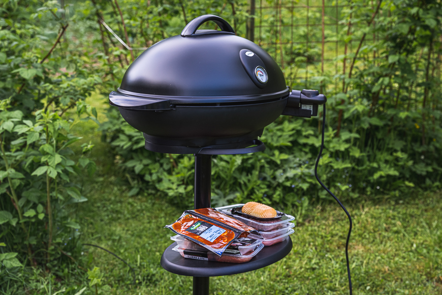 Recenze: Gril Guzzanti GZ 350 připraví grilovačku raz dva Gril Guzzanti GZ 350