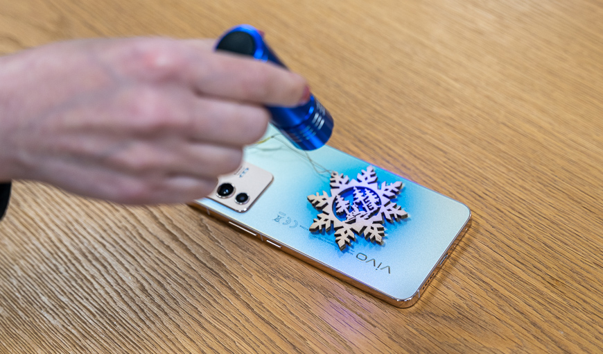 Recenze: Mobilní telefon vivo V23 5G Sunshine Gold – „zlato“ si právem zaslouží vivo v23 5g