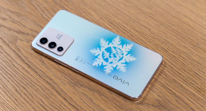 Recenze: Mobilní telefon vivo V23 5G Sunshine Gold – „zlato“ si právem zaslouží vivo v23 5g