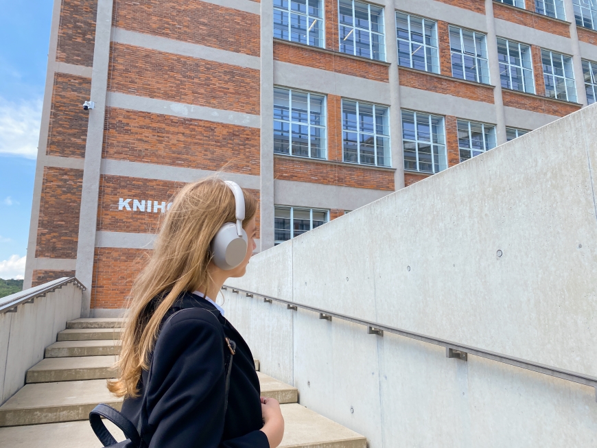 Recenze: Sony WH-1000XM5 – nová vlajková sluchátka s nejlepším ANC na trhu? Sluchátka Sony WH-1000XM5