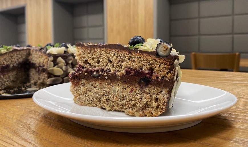 Recept na narozeninový ořechový dort bez laktózy Ořechový dort