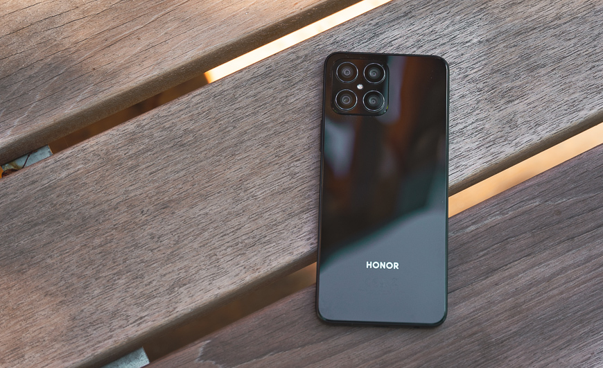 Recenze Honor X8