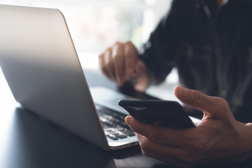 Jak přenést data do nového telefonu Zálohování dat na mobilním telefonu pomocí notebooku