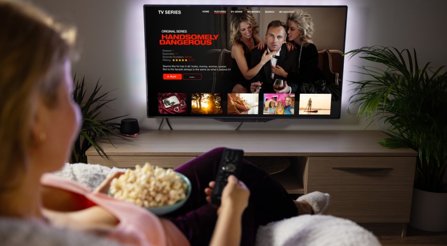 Sledujte to – streamovací služby vás vtáhnou do děje! Disney+, HBO Max, Netflix