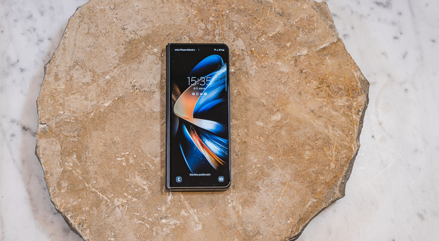 Je to venku! Samsung Galaxy Z Flip4, Z Fold4 a další super novinky odhaleny Samsung Galaxy Z Flip4