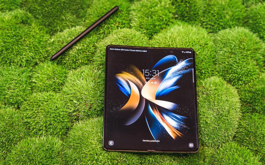 Je to venku! Samsung Galaxy Z Flip4, Z Fold4 a další super novinky odhaleny Samsung Galaxy Z Fold4