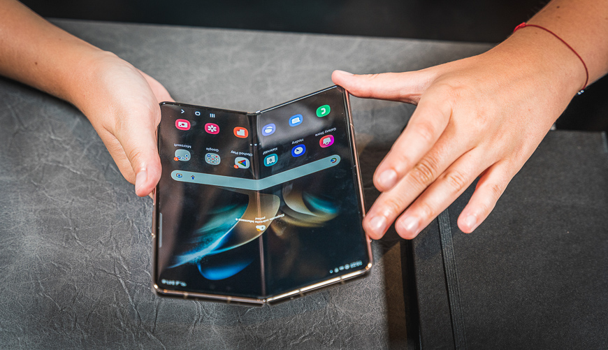 Je to venku! Samsung Galaxy Z Flip4, Z Fold4 a další super novinky odhaleny Galaxy Z Fold4