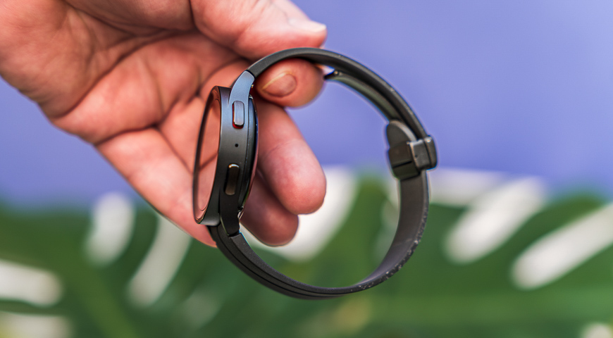 Je to venku! Samsung Galaxy Z Flip4, Z Fold4 a další super novinky odhaleny Galaxy Watch5 | Watch5 Pro