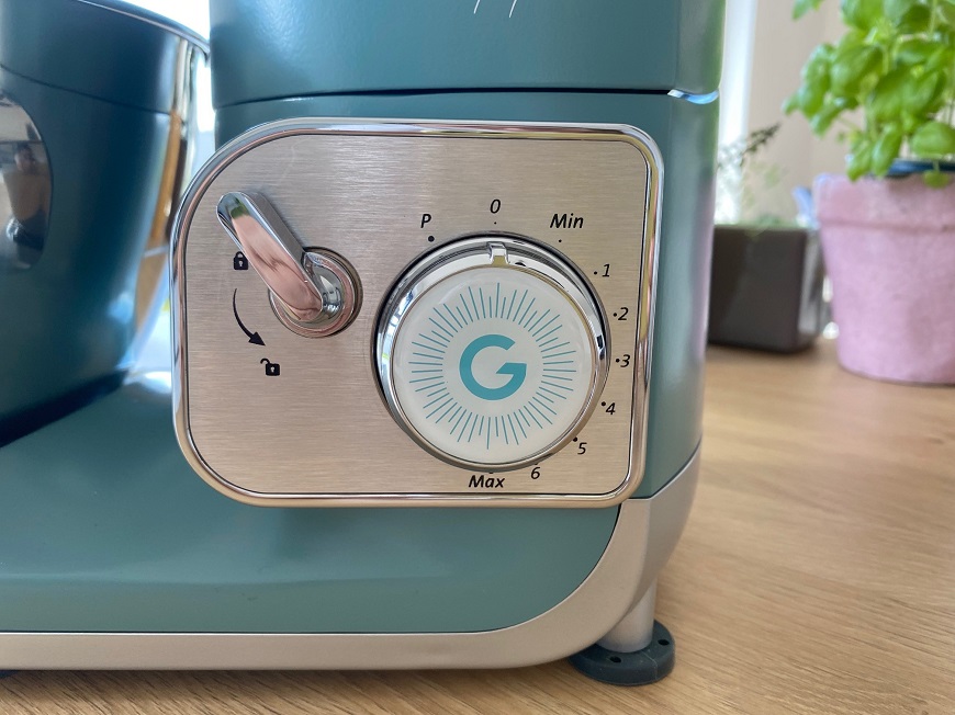 Recenze: ETA Gratus di Vetro – robot, který vnese do vaší kuchyně víc, než jen design eta_gratus_di_vetro_5