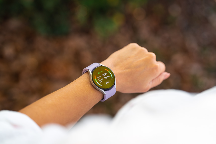 Samsung Galaxy Watch5 a Samsung Galaxy Watch5 Pro