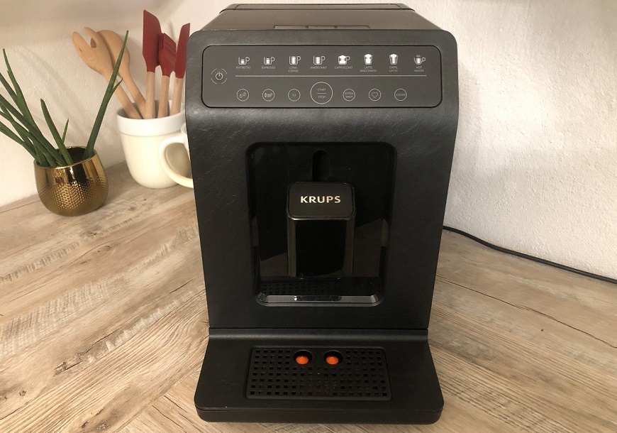 Recenze: Kávovar Espresso KRUPS Evidence Eco EA897B10 – Káva se silou Quattro Force KRUPS EVIDENCE ECO EA897B10