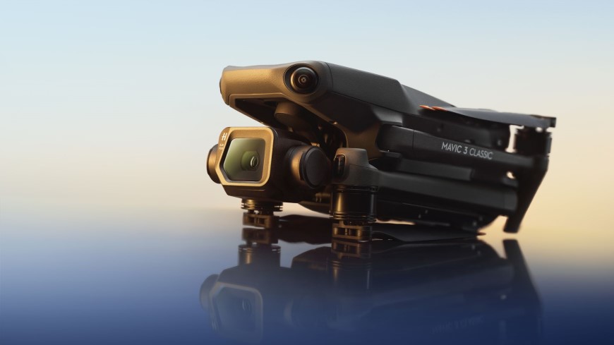 Vánoční atmosféra s prosincovými DATART novinkami je tu! Dron DJI Mavic 3 Classic