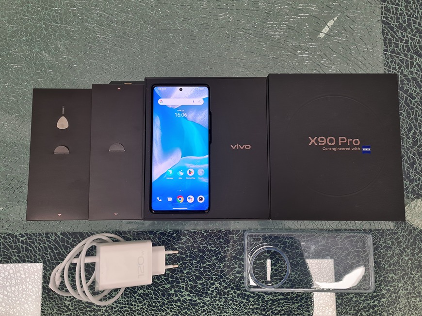 Recenze: vivo X90 Pro 5G vám ZEISStí fotky na luxusní úrovni vivo X90 Pro 5G