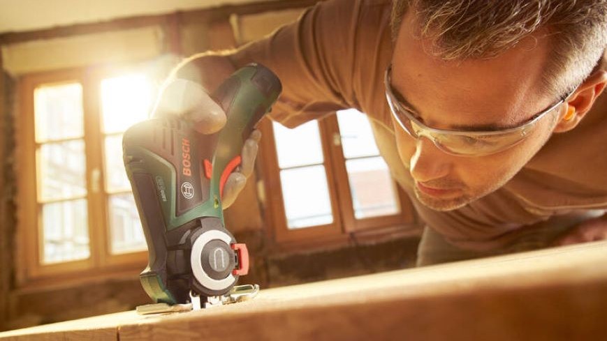 Představení AKU programů značek Bosch, Extol, Makita a dalších Představení AKU programů
