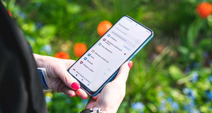 Recenze: Xiaomi Redmi Note 12 vás dokáže očarovat Displej Xiaomi Redmi Note 12