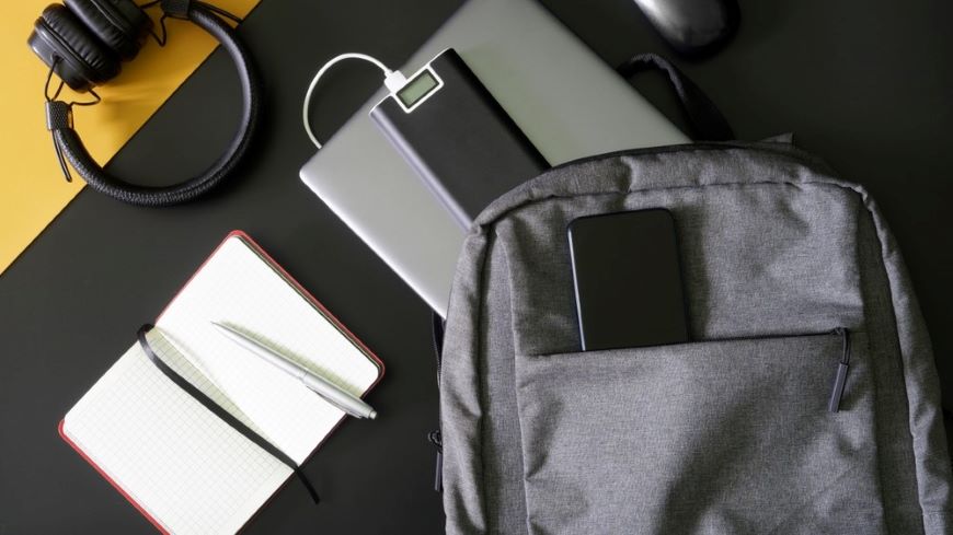 Pouzdra, brašny, batohy: Jak ochránit notebook na cestách? Batoh na notebook