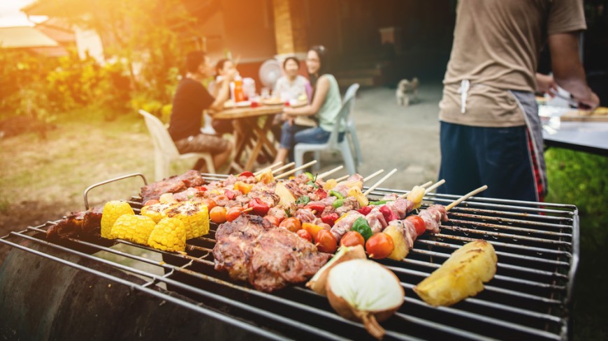 Poznejte kouzlo grilů Weber. Poradíme vám, který model si vybrat Precizní zpracování grilů Weber