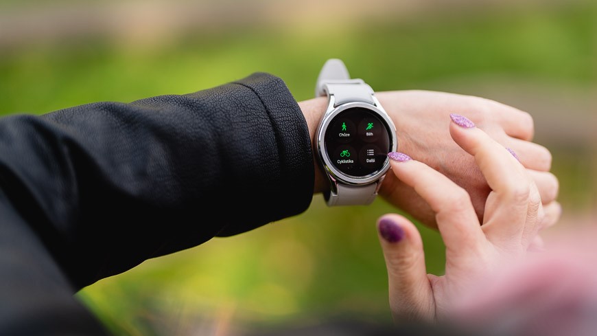 Tipy na dárky pro celou rodinu: po čem touží vaši nejbližší? Samsung Galaxy Watch6