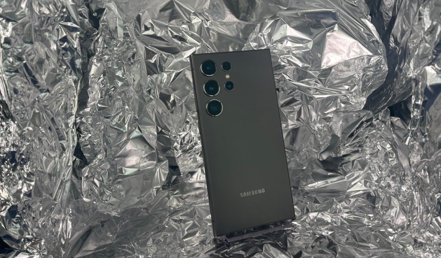 Galaxy S24 přichází: Samsung vylepšil menší modely i Ultru a ohromí umělou inteligencí Samsung S24