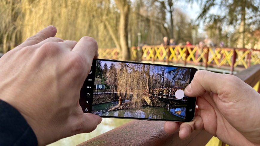 Recenze Samsung Galaxy S24+: Mezihvězdný kompromis nebo černý kůň revolučního galaktického trojspřeží? Recenze Samsung Galaxy S24+: Mezihvězdný kompromis nebo černý kůň revolučního galaktického trojspřeží?