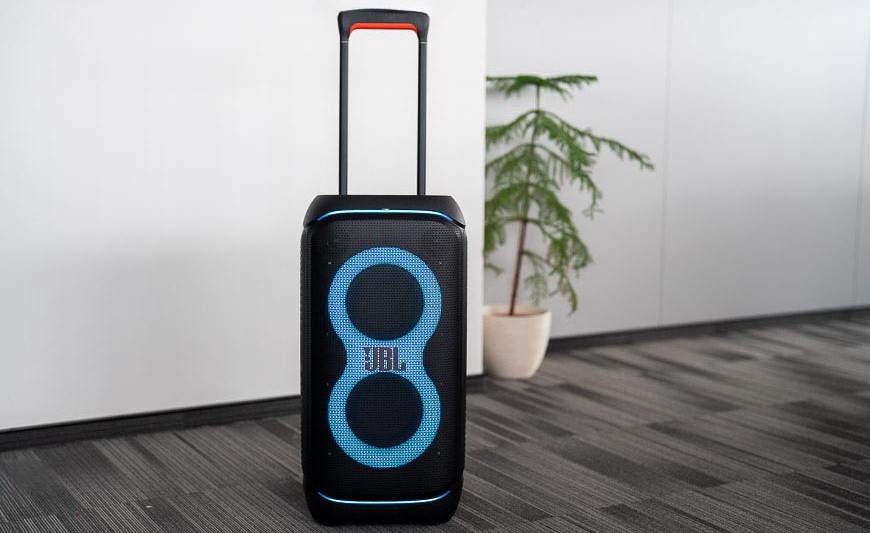 JBL PartyBox Stage 320