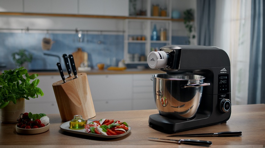 Kuchyňské roboty ETA Gratus umí vše kuchynske_roboty_eta_gratus_brousek