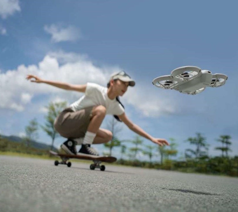 Srovnání dronů DJI: Oblíbený výrobce nabízí profesionální i dostupné drony Dron DJI Neo
