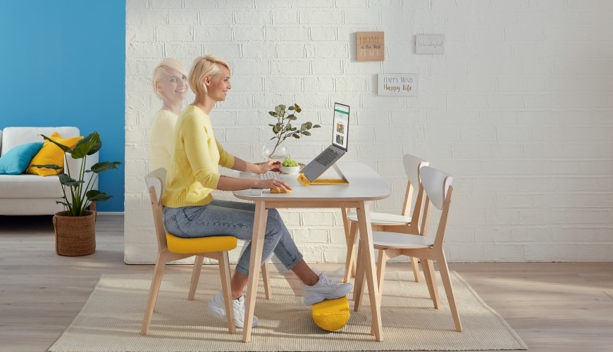Předcházejte bolestem při práci díky ergonomickému příslušenství Leitz a Kensington Ergonomické příslušenství