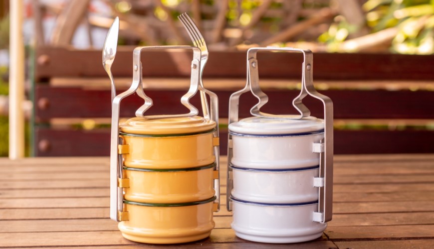 Secret Santa aneb co darovat svému kolegovi Jídlonosič
