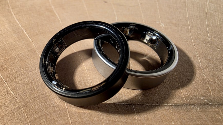 Recenze: Samsung Galaxy Ring – Omotá si vás kolem prstu Chytrý prsten Samsung Galaxy Ring v černém a stříbrném provedení