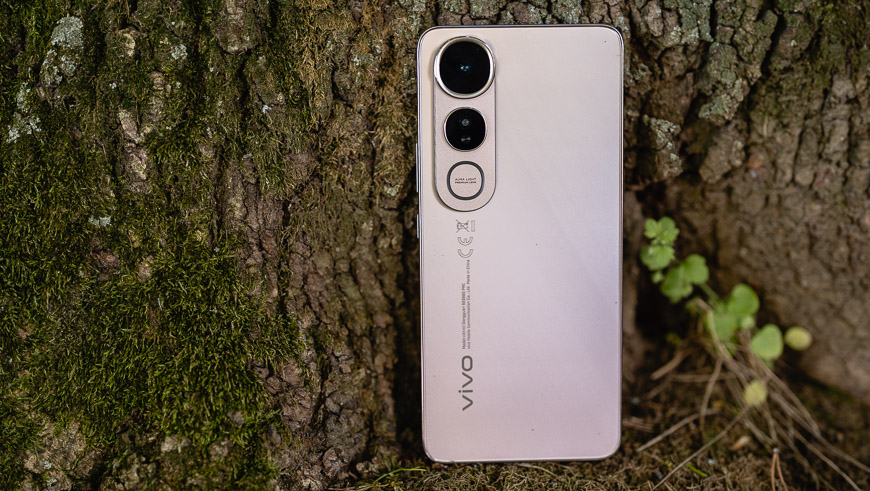 Recenze: Vivo V50 Lite - Styl, výkon a baterie, která vás nezradí vivo v50 lite