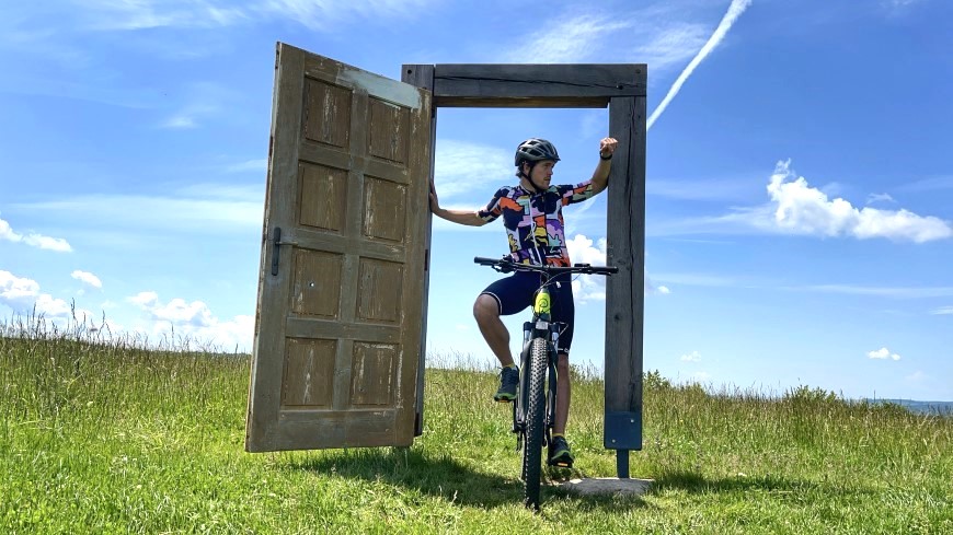 Recenze: Elektrokolo GoGEN Campo MX 720 – Když srdce velí Go a dobrodružství máte v GENech Horské elektrokolo GoGEN Campo MX 720 v terénu