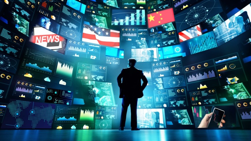 Nejlepší véčko současnosti i vhled do budoucnosti virtuální reality – poznejte žhavé srpnové novinky! Technologické novinky ze světa elektra