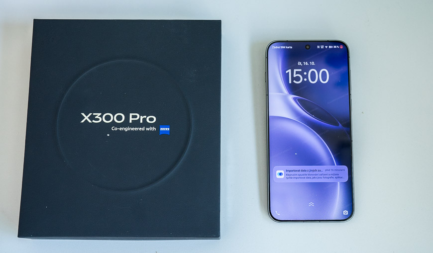 Recenze: Vivo X300 Pro – S králem zoomu určitě nešlápnete vedle vivo x300 Pro