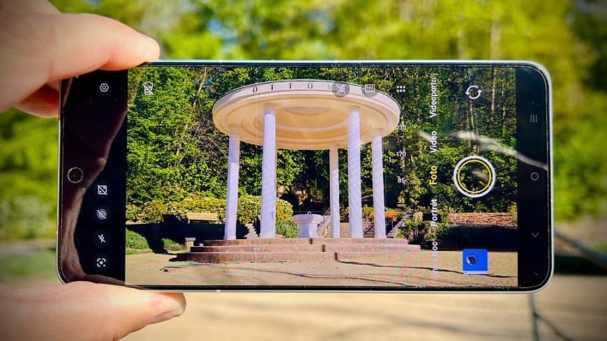 Ukázka aplikace fotoaparátu smartphonu vivo X300 Ultra.