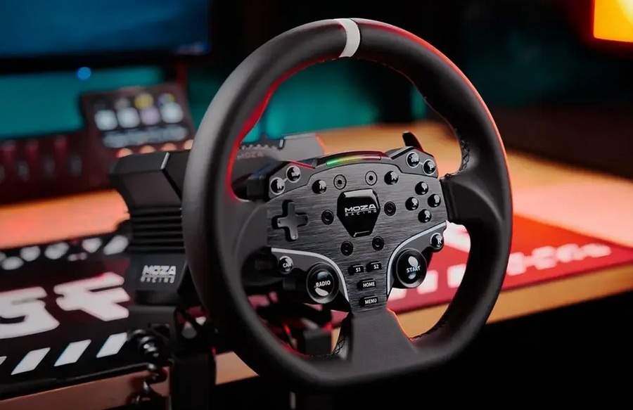 Sim racing: Zažij závody přímo v obýváku Herní volant Moza R5