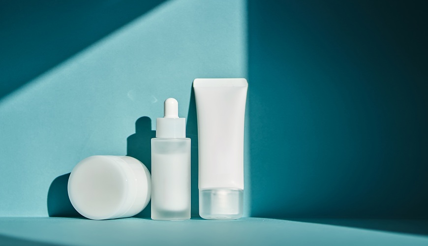 Tři skin care produkty