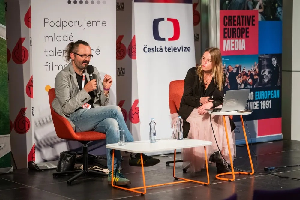 Učení hrami: Gamingové přednášky na Zlínském filmovém festivalu Odbornice na audiovizuální vzdělávání E. M. Szczepanowska a herní vývojář P. Miechowski