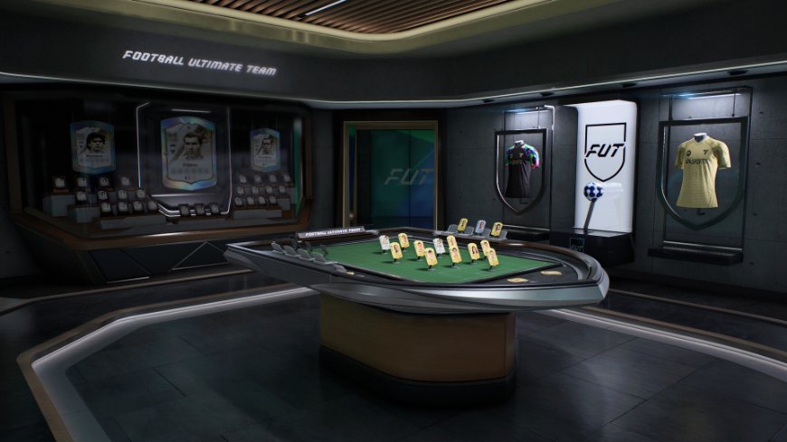 EA Sports FC 27: Jaké novinky čekají na virtuálním hřišti? EA Sports FC 27: Galerue FUT, uprostřed místnosti je stůl s vystavenými sběratelskými kartičkami, na zdi jsou vystavené sběratelské předměty