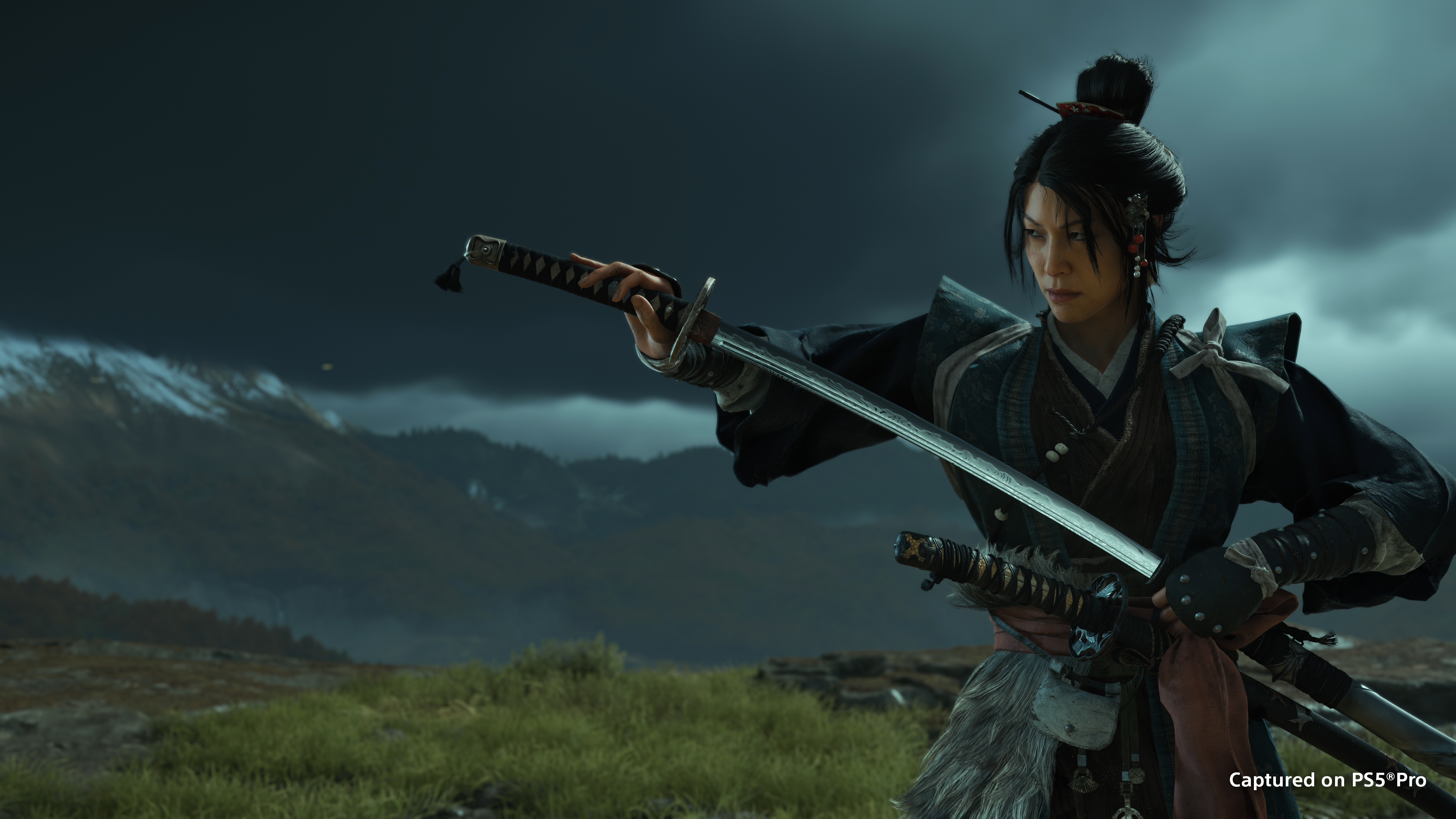 Postava ze survival módu Most Wanted v Ghost of Yotei