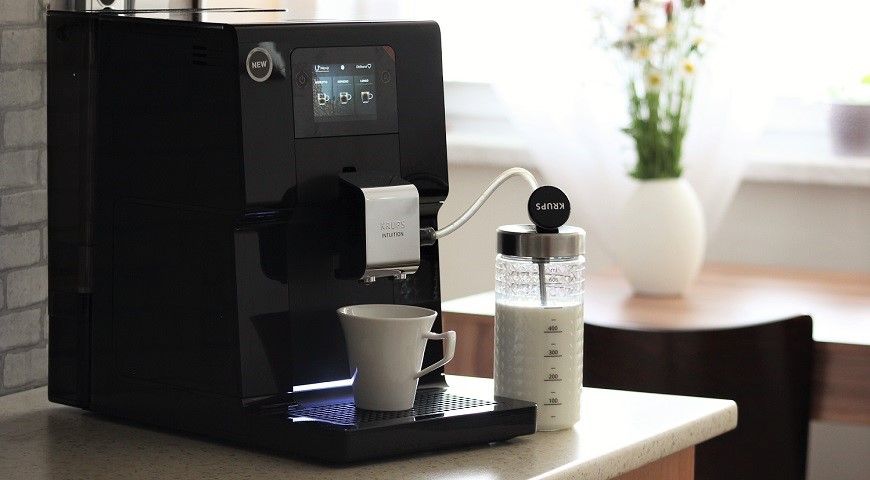 Recenze: Espresso Krups Intuition Preference EA873810 – káva podle vašeho gusta Krups Intuition Preference 01+