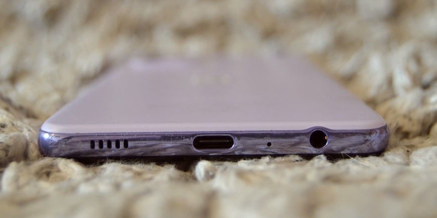 Recenze: Samsung Galaxy A72 příjemně překvapil Samsung_Galaxy_A72-02