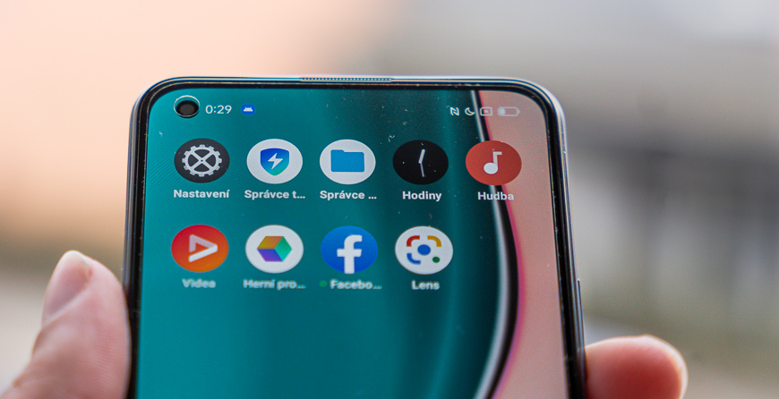 Recenze realme 8 Pro: 108 Mpx za parádní cenu Realme 8 Pro