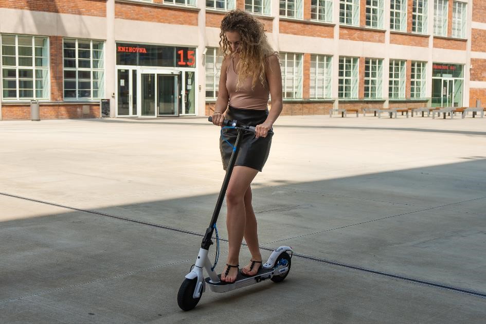 Recenze elektrické koloběžky GoGEN VOYAGER S501: Tuhle krásku nepřehlédnete kolobezky_gogen