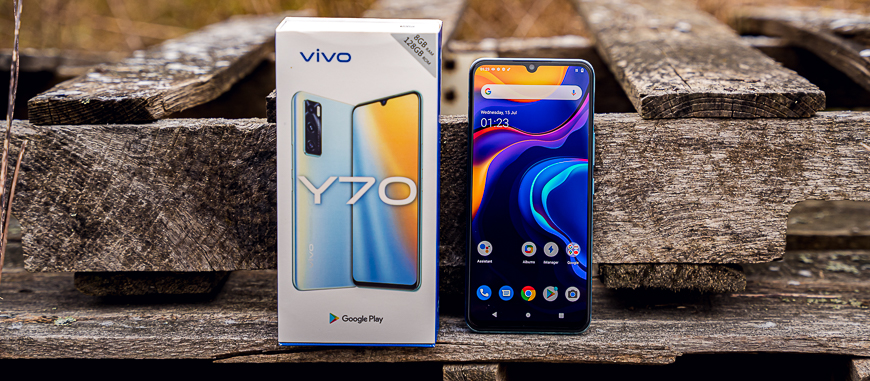 Recenze vivo Y70: Skvěle vybavený elegán vivo Y70