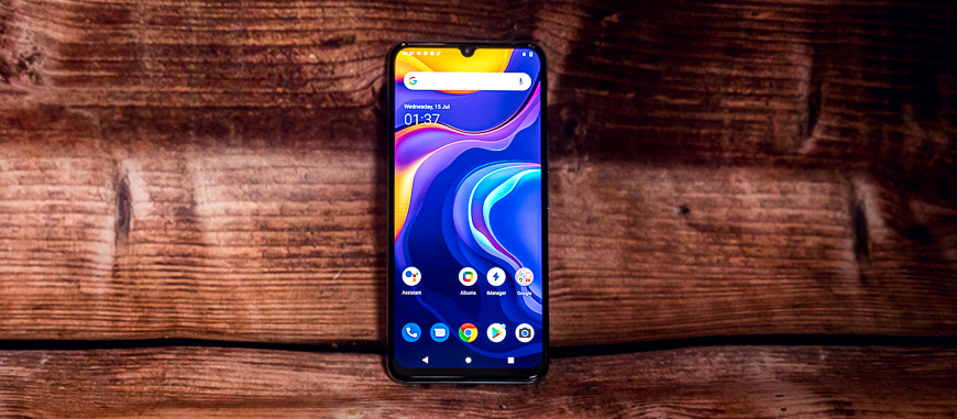 Recenze vivo Y70: Skvěle vybavený elegán vivo Y70