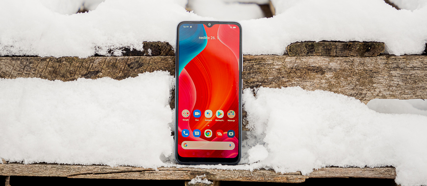 Recenze Realme 7i: Cenově dostupný smartphone s obří výdrží Realme_7i-01
