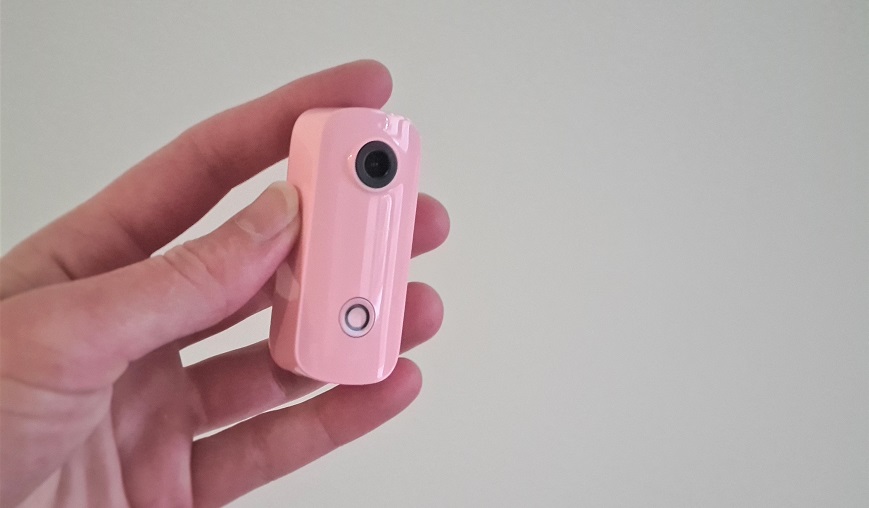 Recenze SJCAM C100: Dobrodružství pod palcem SJCAM C100