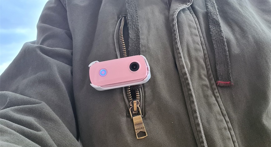 Recenze SJCAM C100: Dobrodružství pod palcem outdoorová kamera SJCAM 100